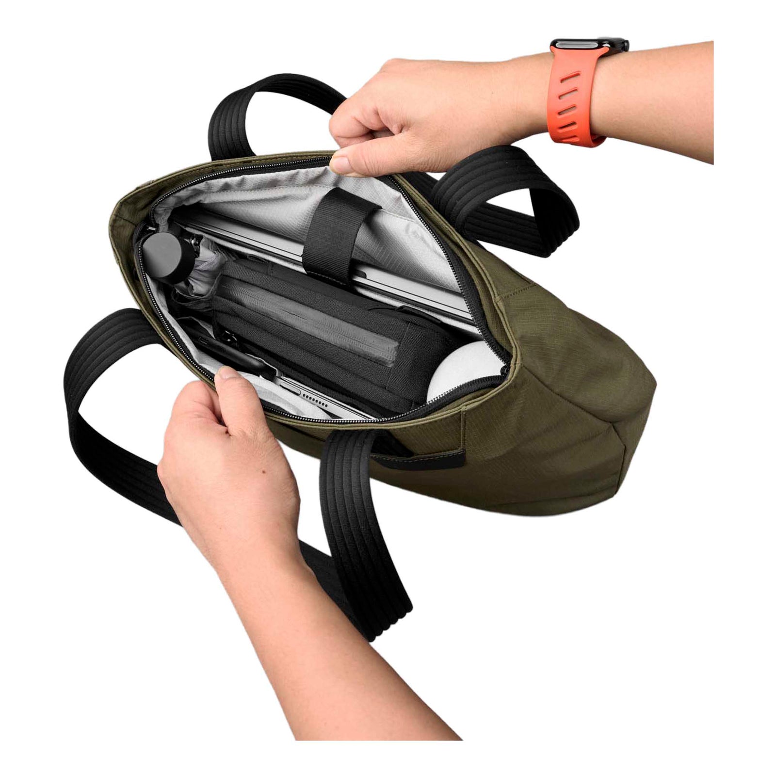 Flight Tote (S)
