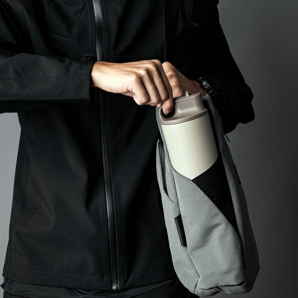 Bravo Tote Alpaka AA010370217 Tote Bags 14L / Sage Grey | Axoflux 600D