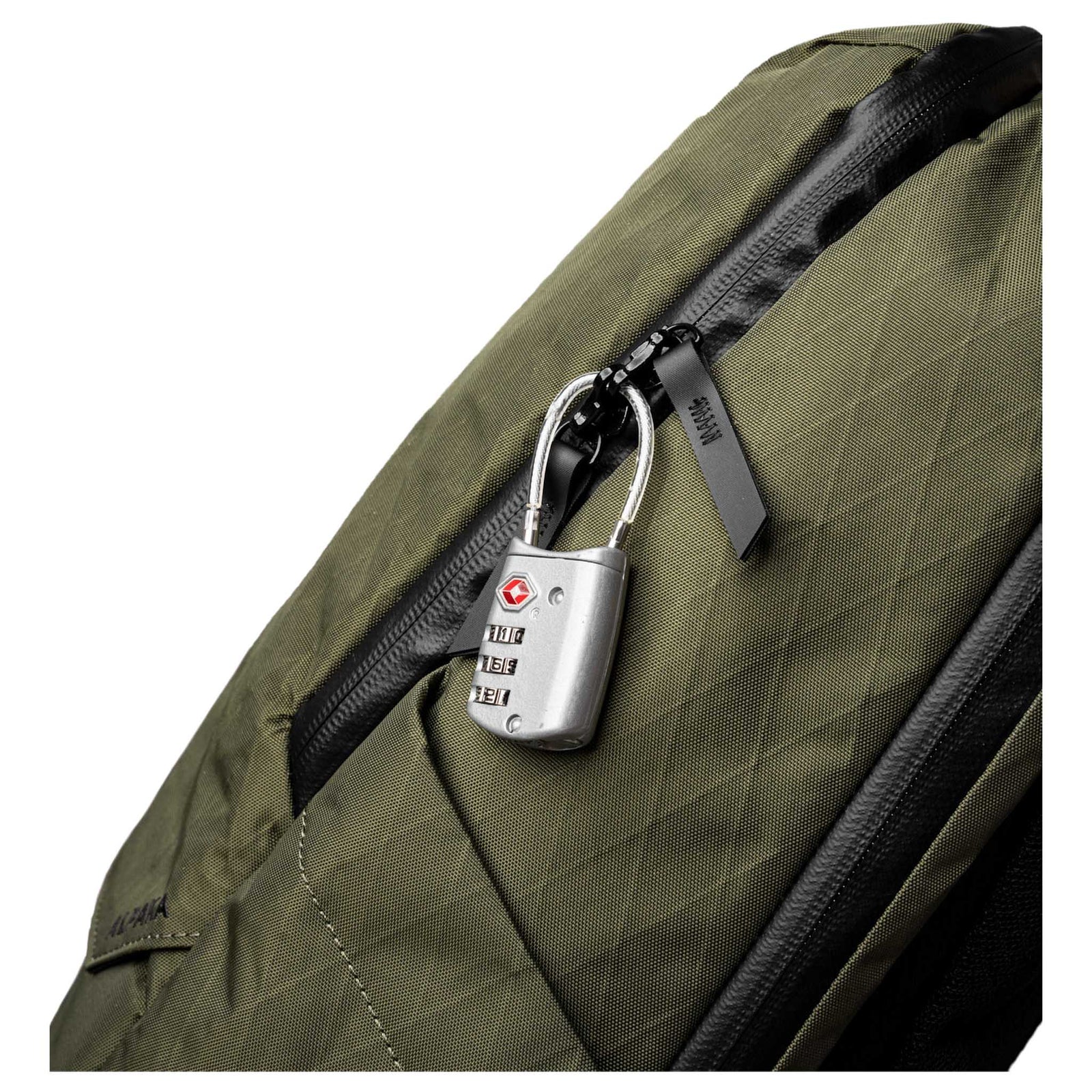 Elements Backpack Pro Alpaka AA010360507 Backpacks 26L / Olive Green | X-Pac X42