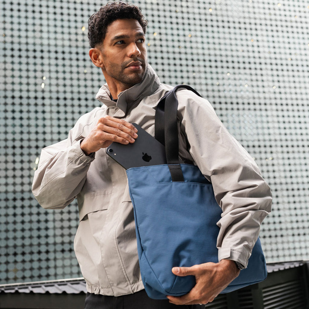 Elements Tote Alpaka AA010590618 Tote Bags L / Blue | Axoflux 210D