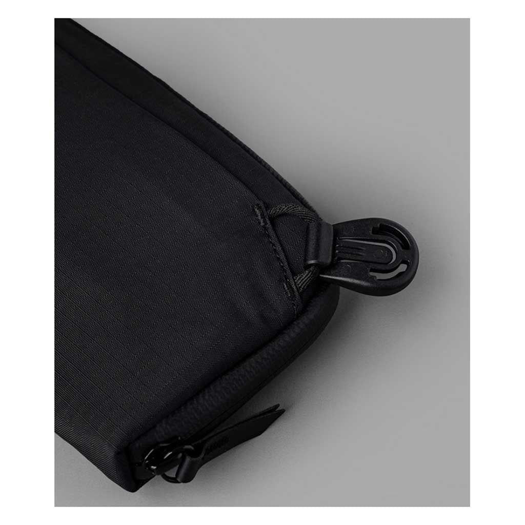 Flight Pouch Alpaka AA010510118 Pouches 300ml / Black | Axoflux 210D