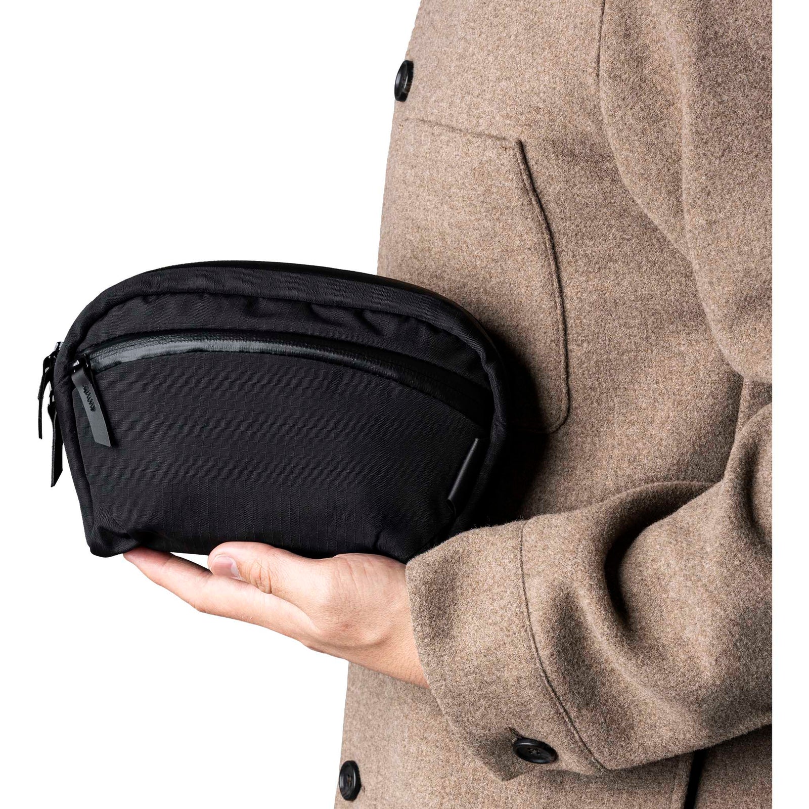 Flight Sling 1L Alpaka AA010530118 Sling Bags 1L / Black | Axoflux 210D