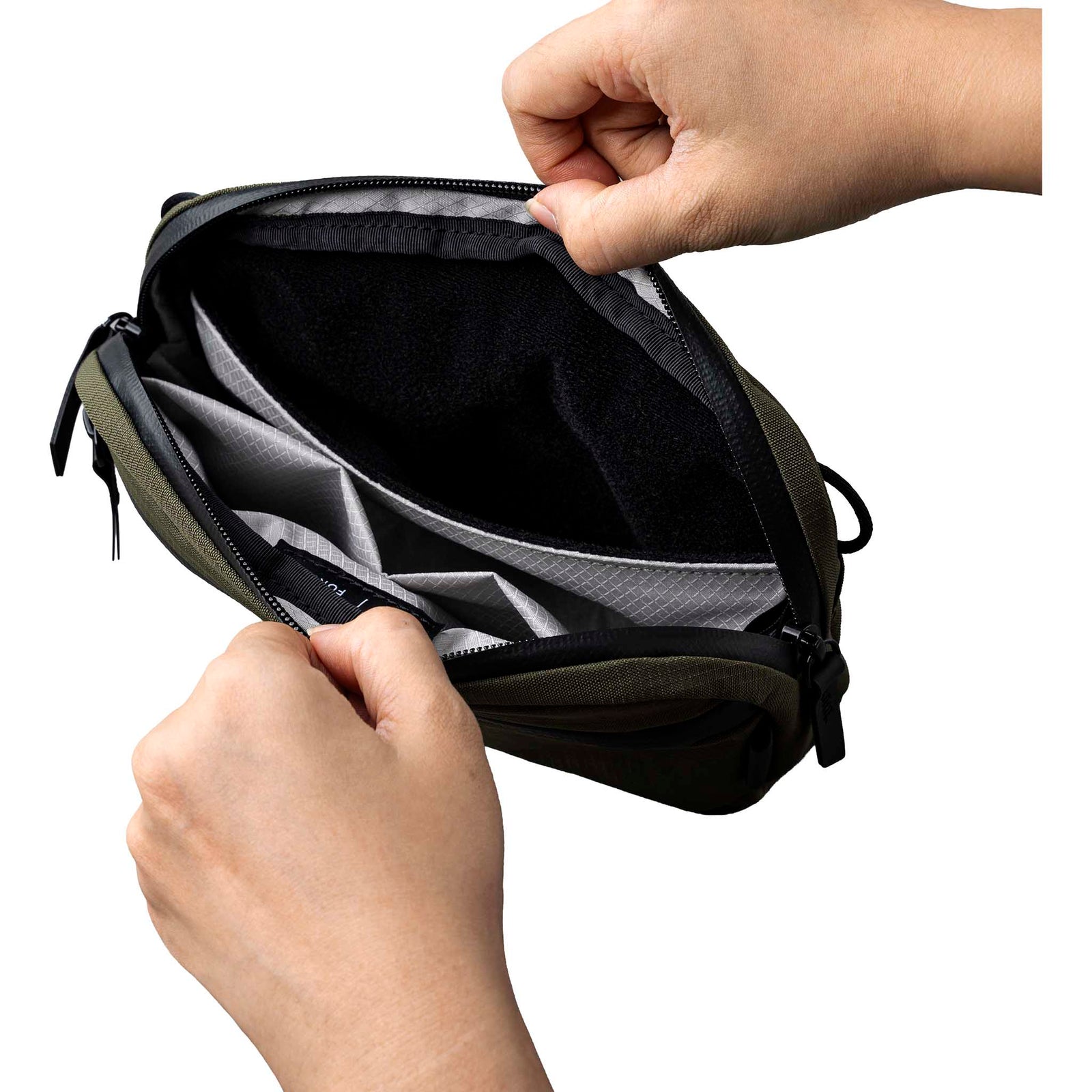 Flight Sling 1L Alpaka AA010530524 Sling Bags 1L / Green | Axoflux 400D