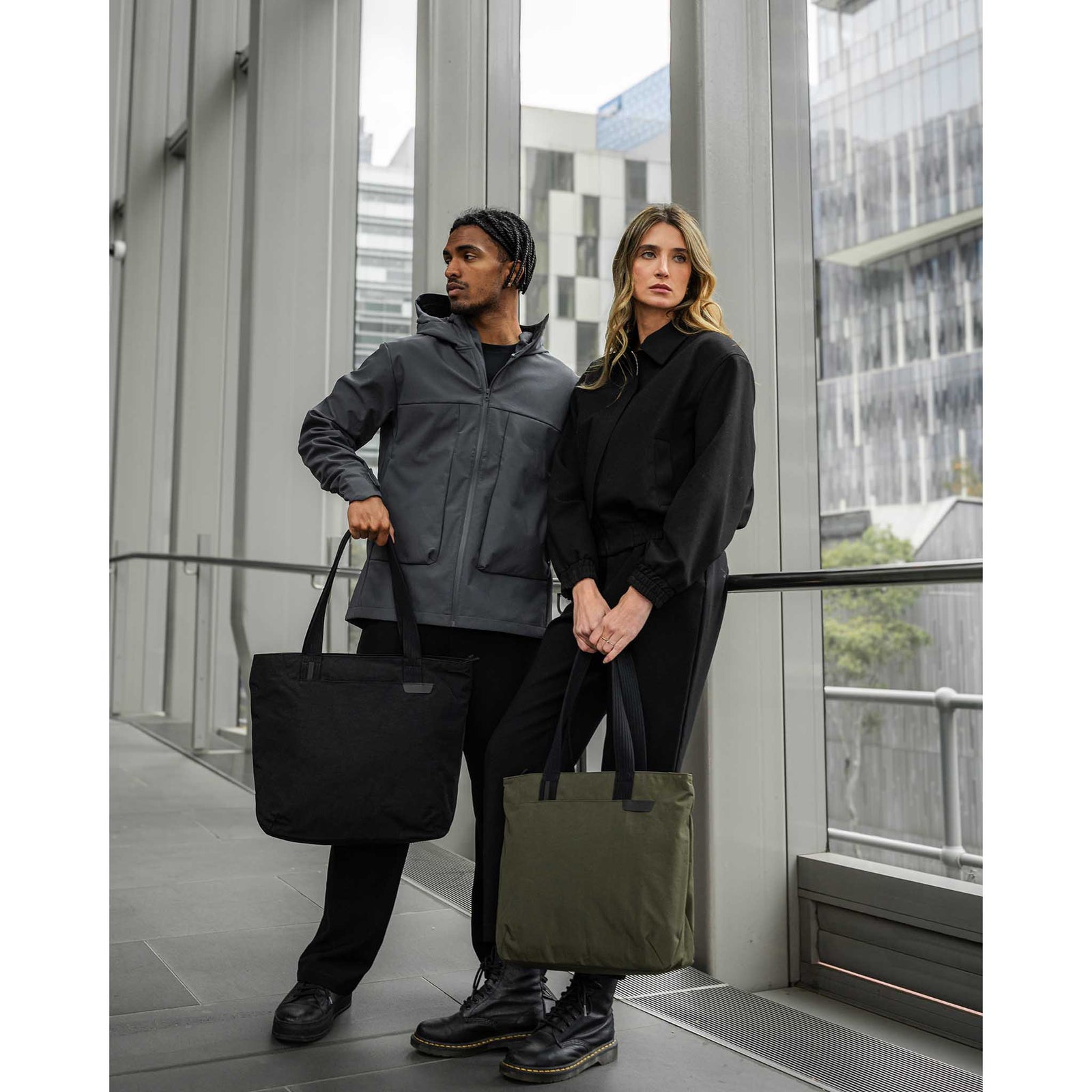 Flight Tote Alpaka Tote Bags