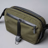 Go Sling Mini v2 Alpaka AA010480521 Sling Bags 5L / Army Green | Axoflux 300D