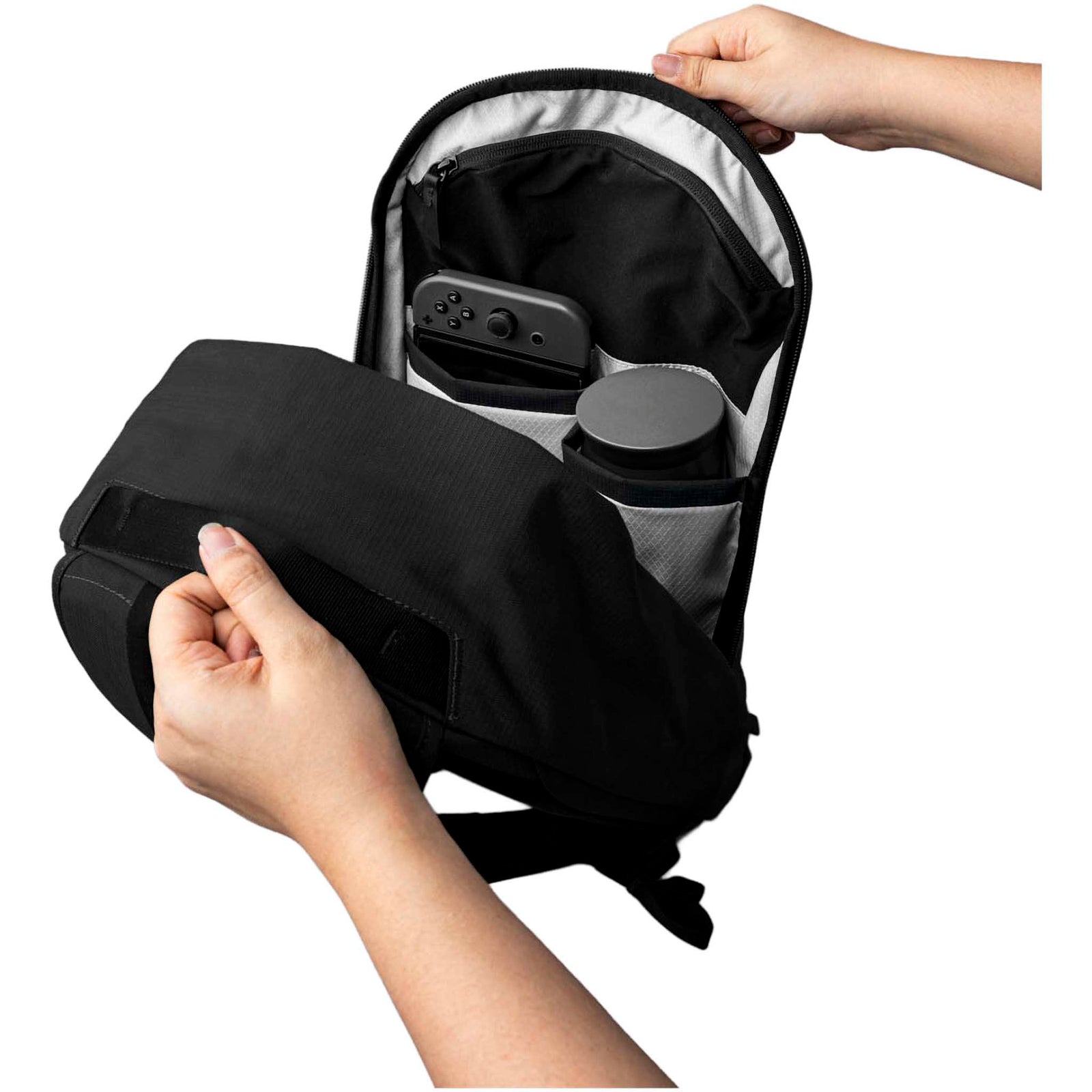 Metro Backpack Alpaka AA010470124 Backpacks 12L / Black | Axoflux 400D Ripstop Nylon
