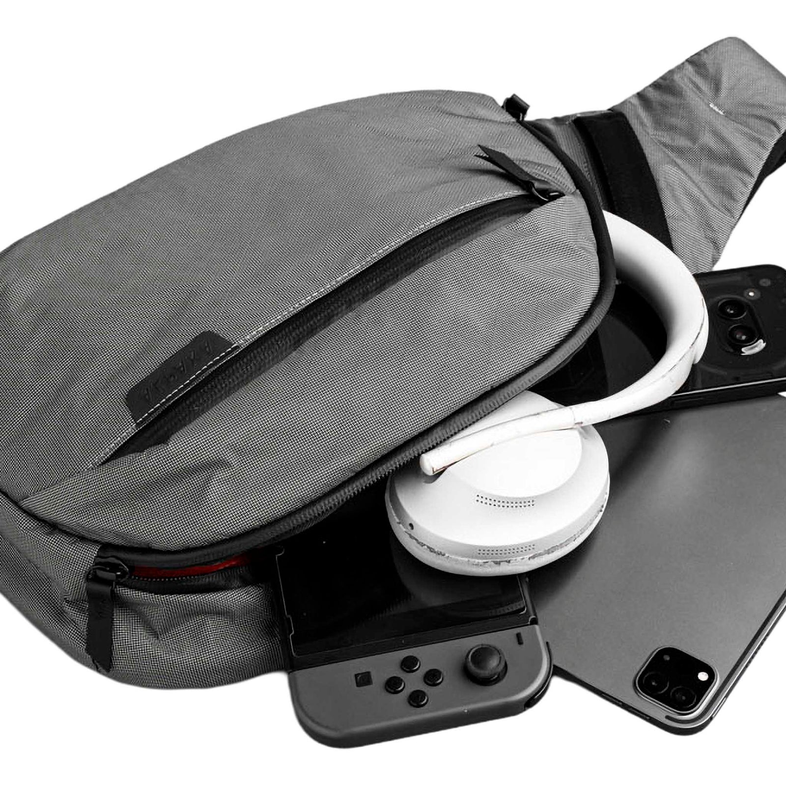 Metro Crossbody | Left Shoulder Alpaka AA010550230 Sling Bags One Size / Grey Ultradyne 100D
