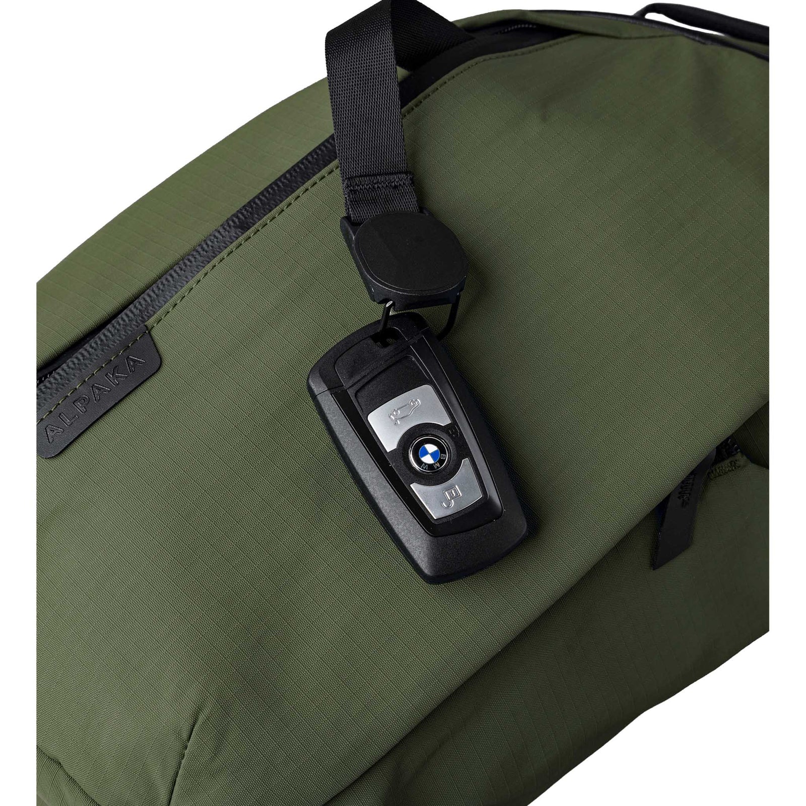 Metro Crossbody | Right Shoulder Alpaka AA010560518 Sling Bags One Size / Green | Axoflux 210D