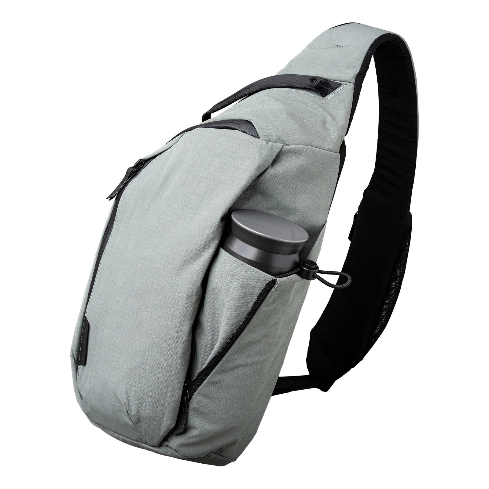 Metro Crossbody | Right Shoulder Alpaka AA010560218 Sling Bags One Size / Grey | Axoflux 210D