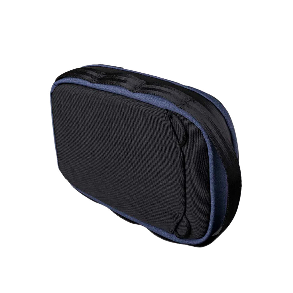 Metro Sling v2 Alpaka Sling Bags 2.5L / Blue | Axoflux 300D