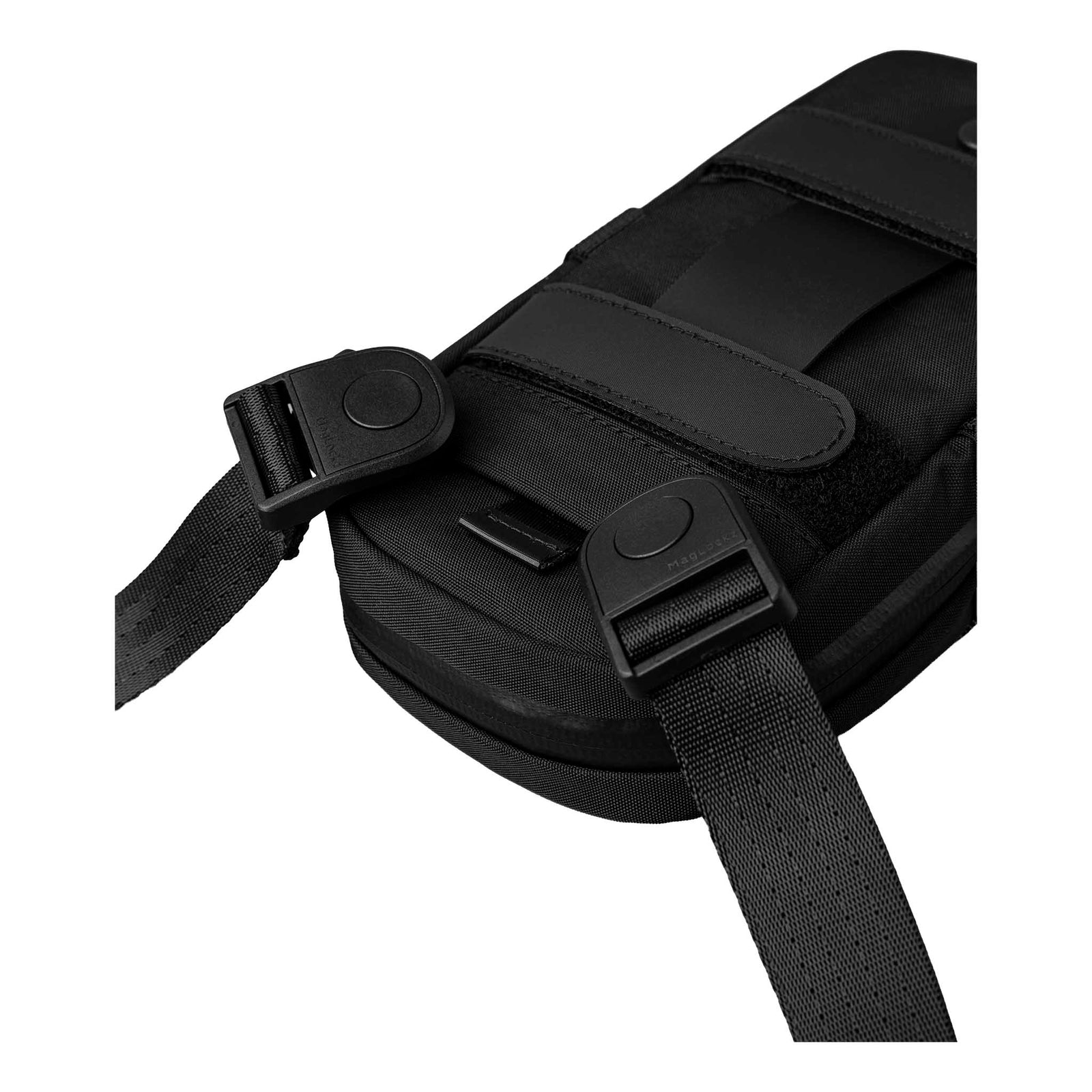 Modular Shoulder Pocket Max Alpaka AD010930131 Phone Pockets Max / Black | Axoflux 400D Washed Nylon