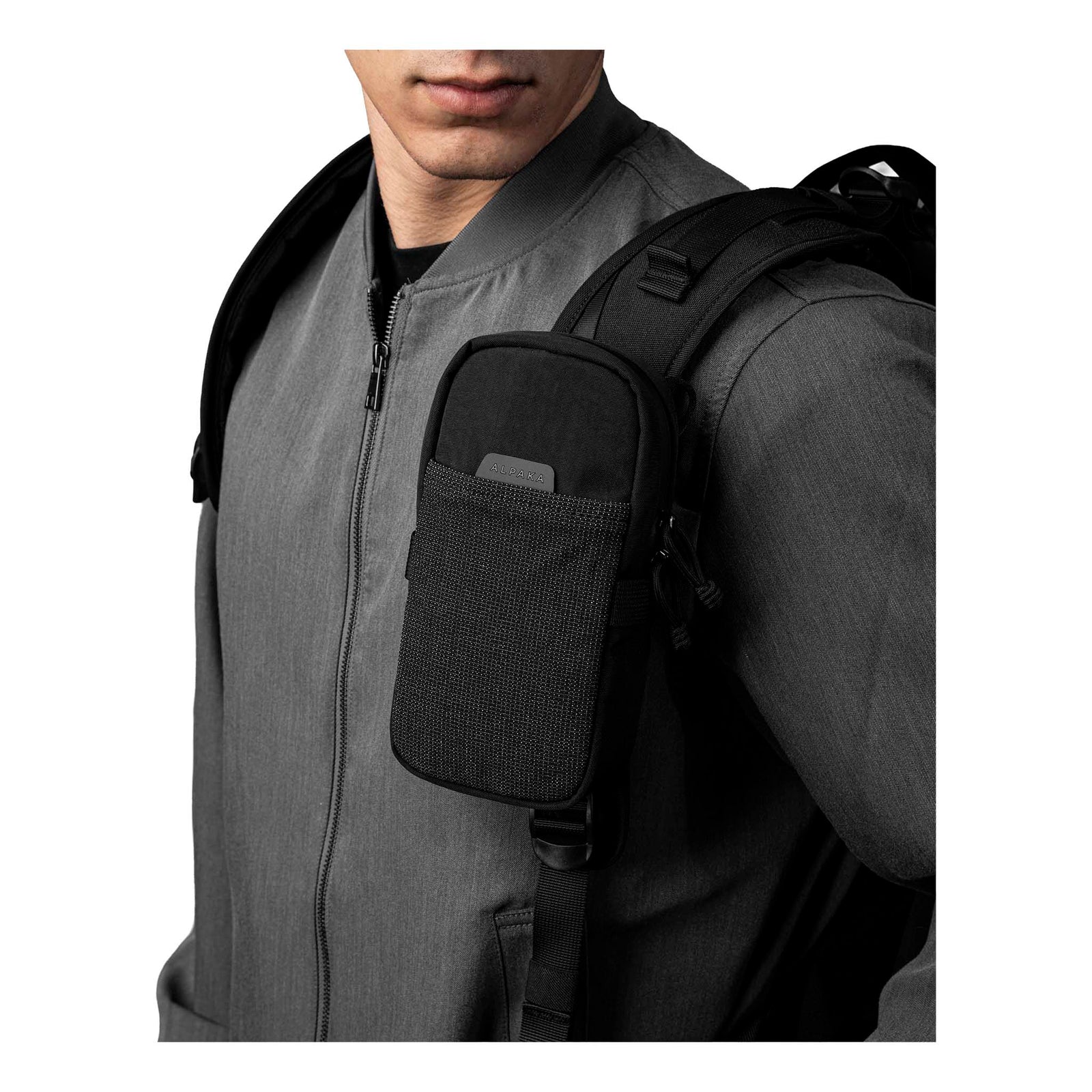 Modular Shoulder Pocket Max Alpaka AD010930131 Phone Pockets Max / Black | Axoflux 400D Washed Nylon