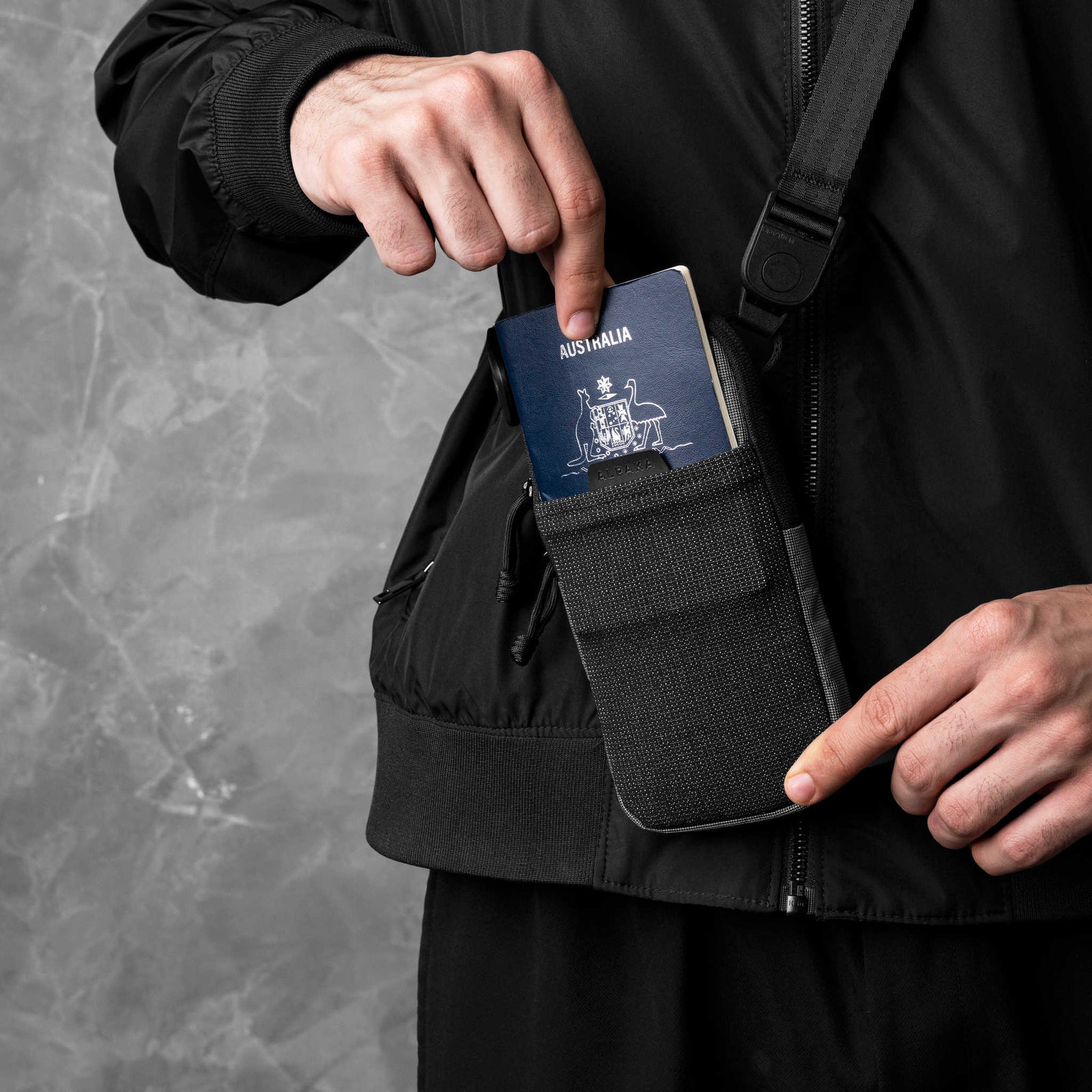 Modular Shoulder Pocket Slim Alpaka AD010920230 Phone Pockets Slim / Grey Ultradyne 100D