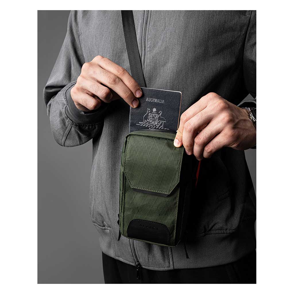Modular Sling V2 Alpaka AD010740503 Sling Bags One Size / Dark Green | X-Pac VX21