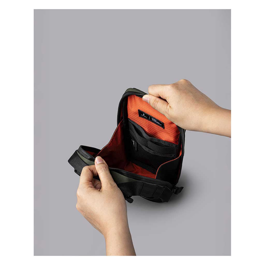 Modular Sling V2 Alpaka AD010740503 Sling Bags One Size / Dark Green | X-Pac VX21