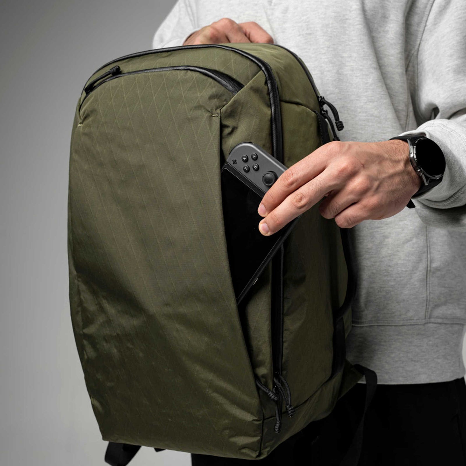 Traverse Backpack 30L Alpaka AA010860507 Backpacks 30L / Olive Green X-Pac X42