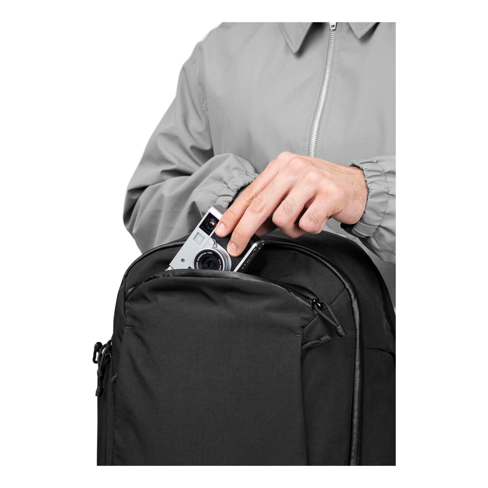 Traverse Backpack 38L Alpaka AA010900124 Backpacks 38L / Black Axoflux 400D Ripstop Nylon