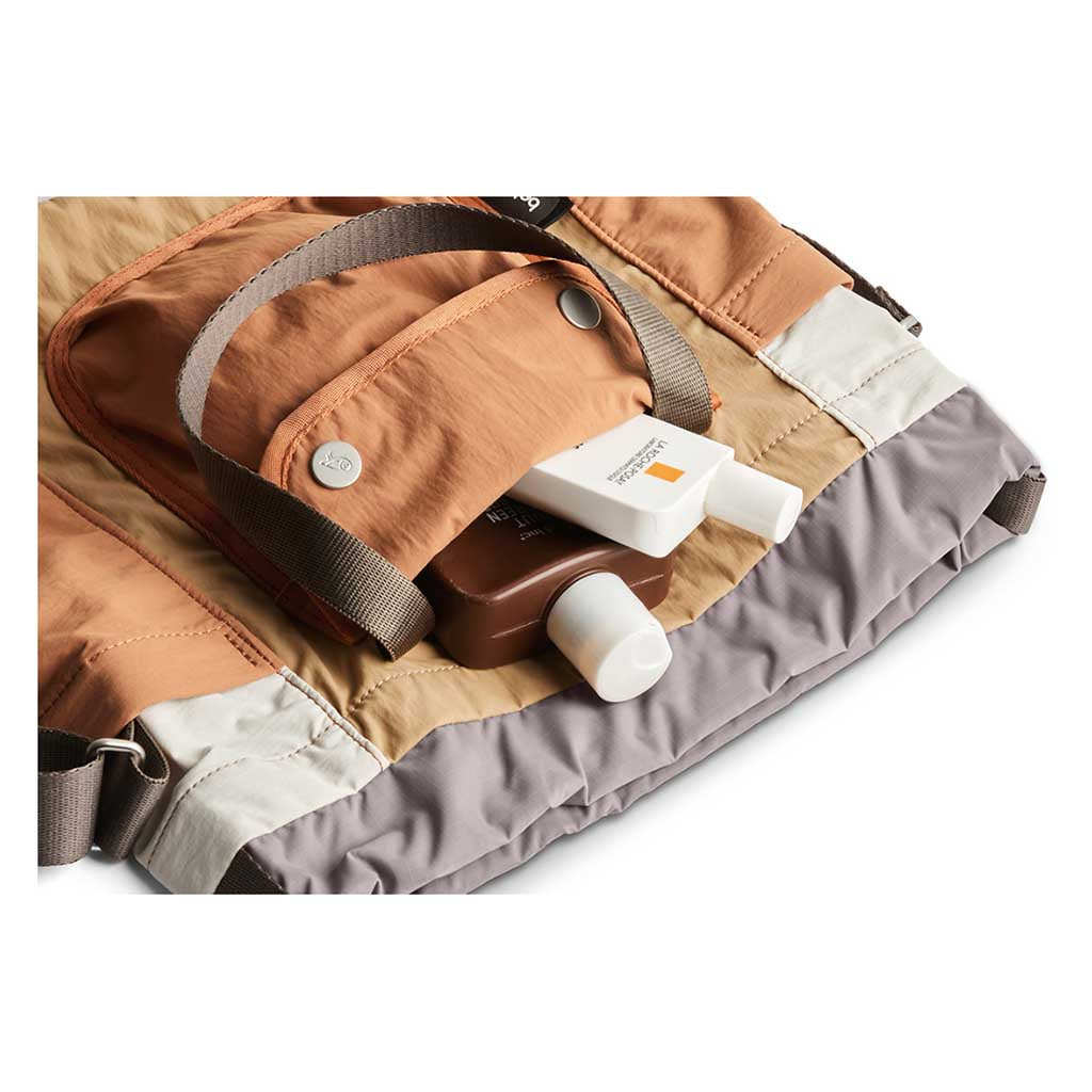 Cinch Bucket Bag Bellroy BHTA-SDN-243 Tote Bags 9L / Sand Dune