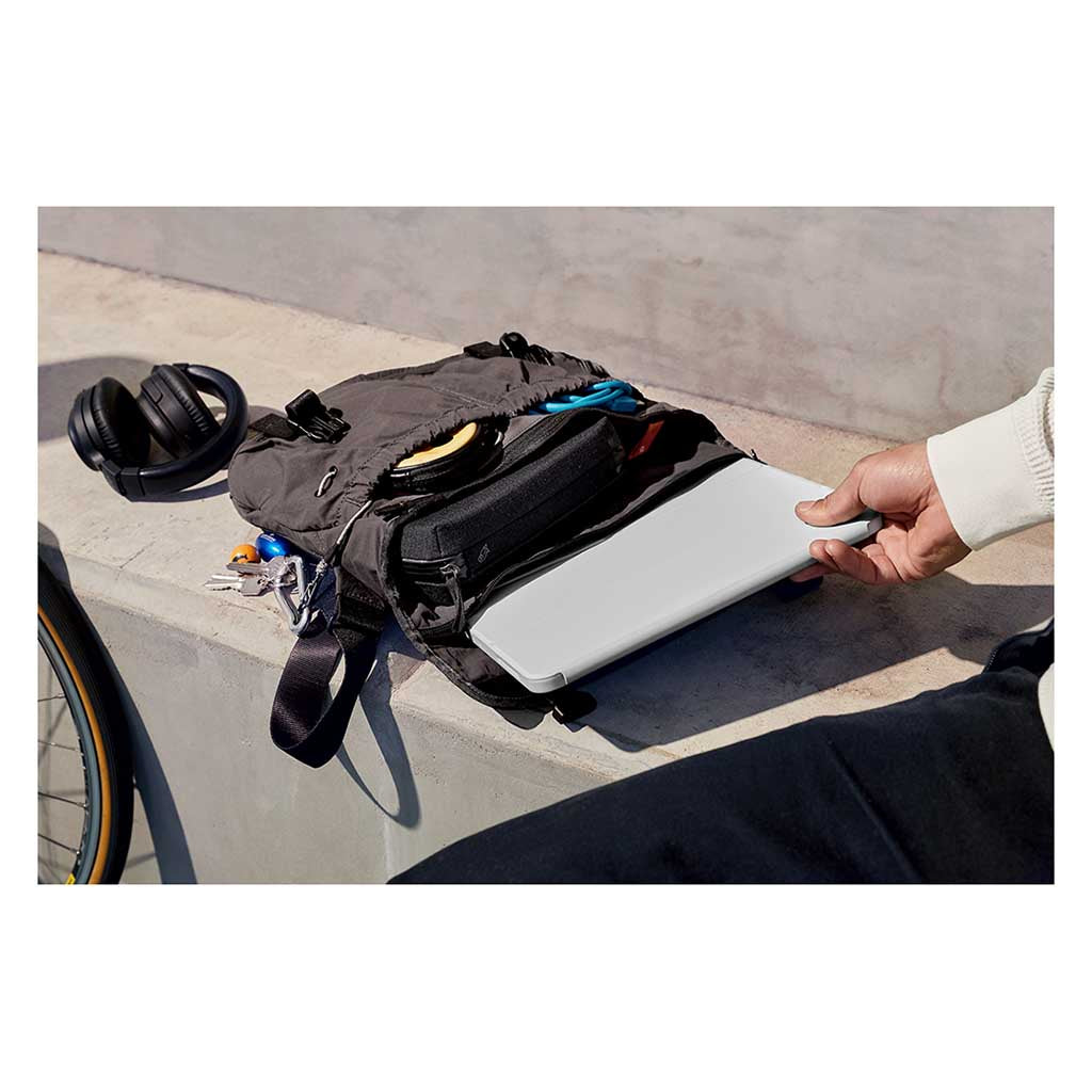 Cinch Messenger Bellroy BHMB-DNB-243 Messenger Bags 12L / Denim Blue