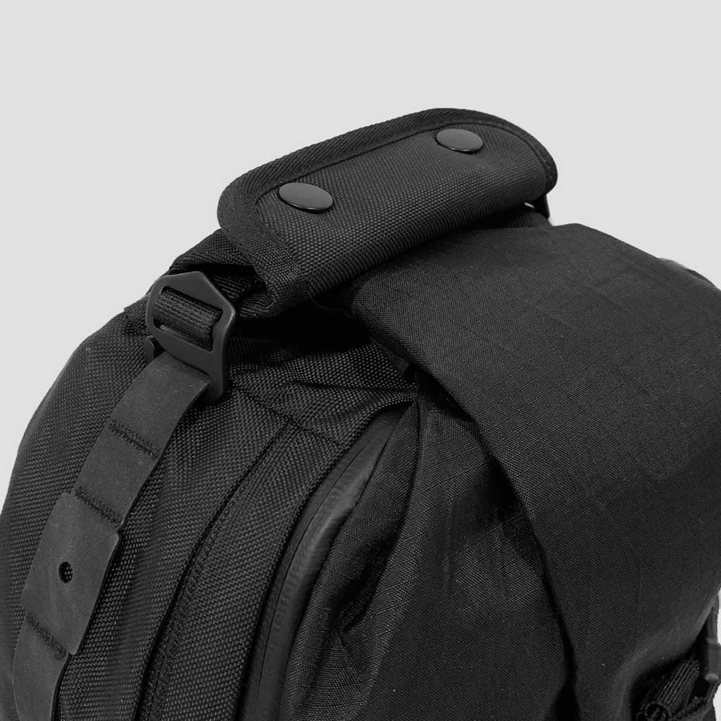 Detachable Handle Grip v2 CODE OF BELL COFB-ADD-HDL2 Bag Accessories One Size / Black