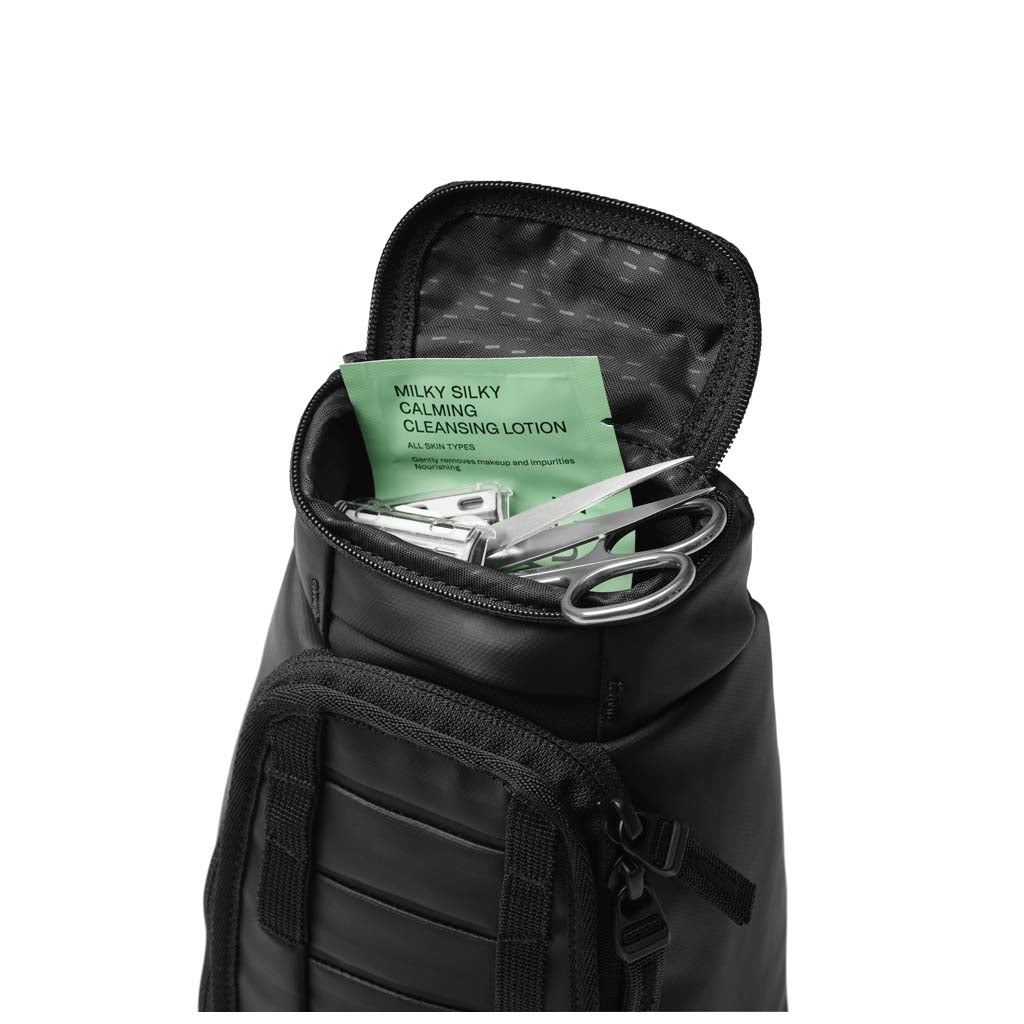 Hugger Washbag Db Journey 5000478004901 Washbags One Size / Black Out