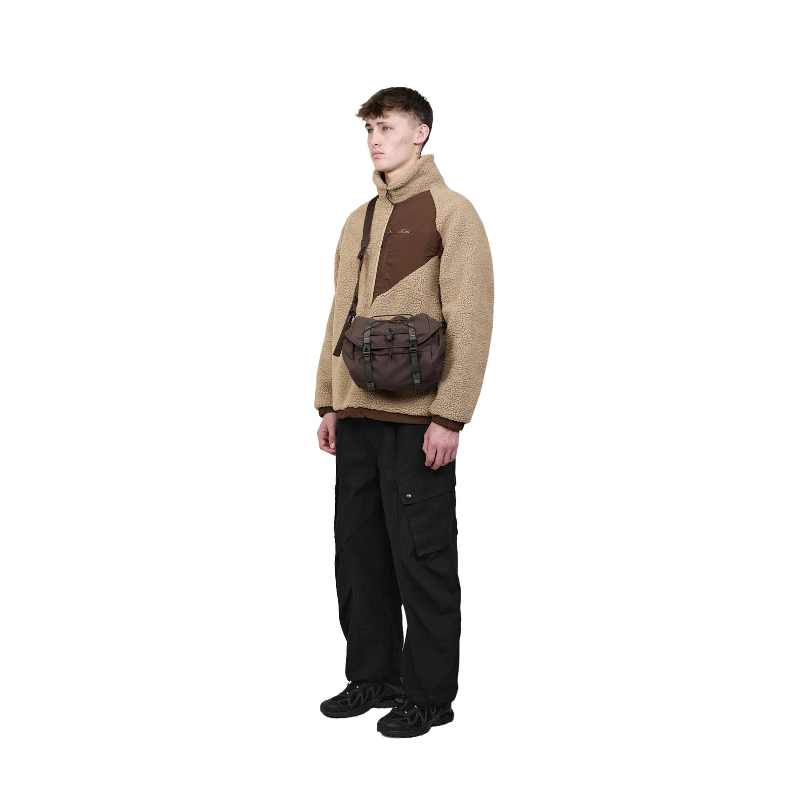 Oaken Bike Crossbody Bag 6L Elliker 34033-DARKBROWN Bike Bags 6L / Dark Brown