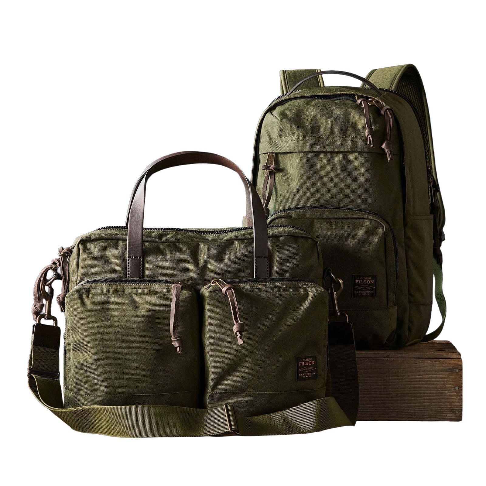 Dryden Briefcase Filson FMBAG0081-308 Briefcases 14L / Otter Green
