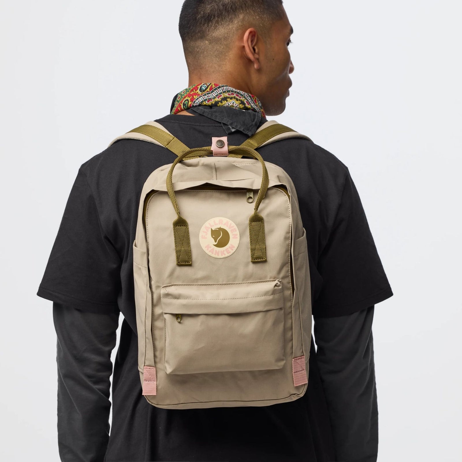 Kånken Koncept Laptop 15" Fjällräven F23200411-118-631 Backpacks 18L / Fossil-Foliage Green