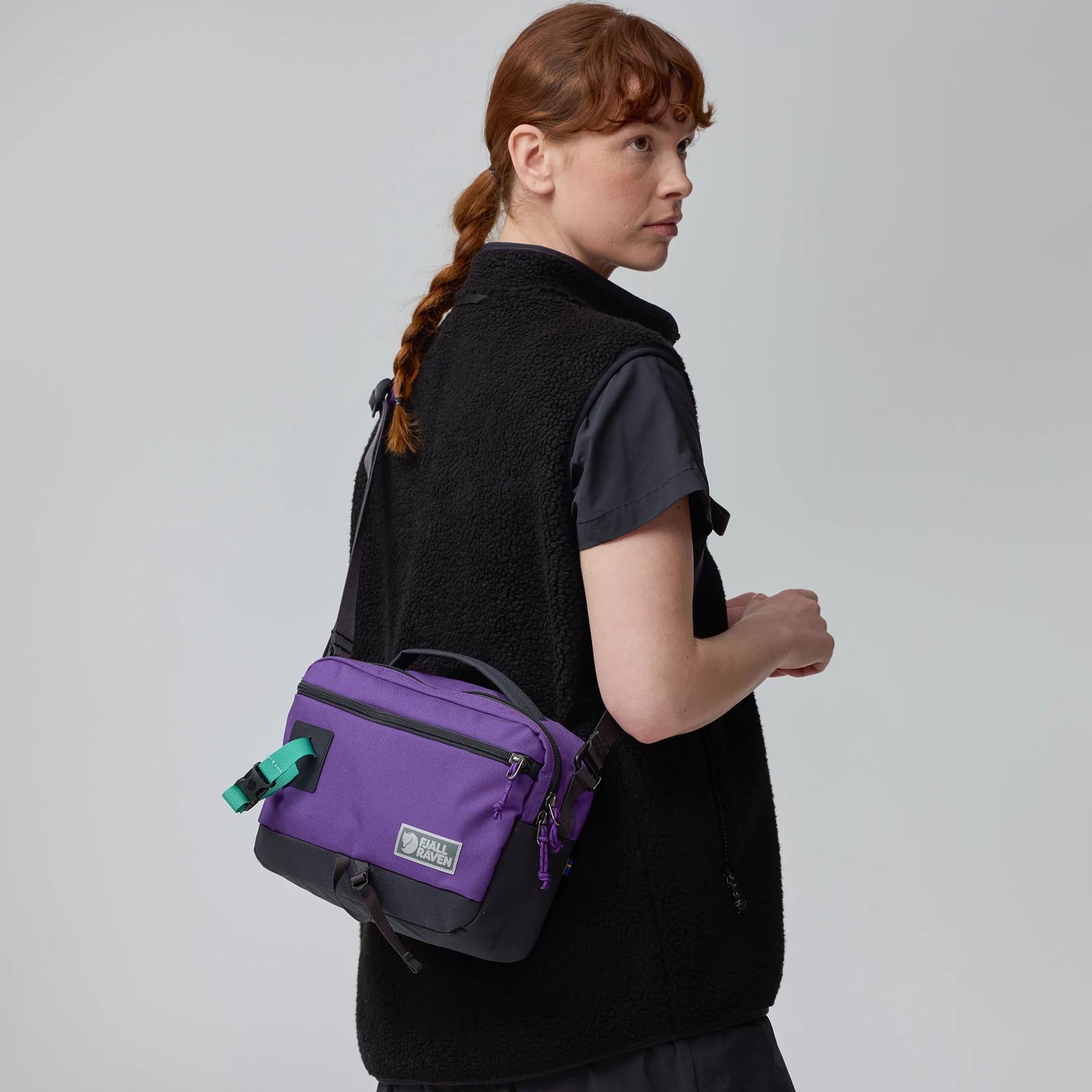 Vardag Shoulder Bag 6 Fjällräven F23200301-354-228 Crossbody Bags 6L / Poppy Pink/Khaki Dust