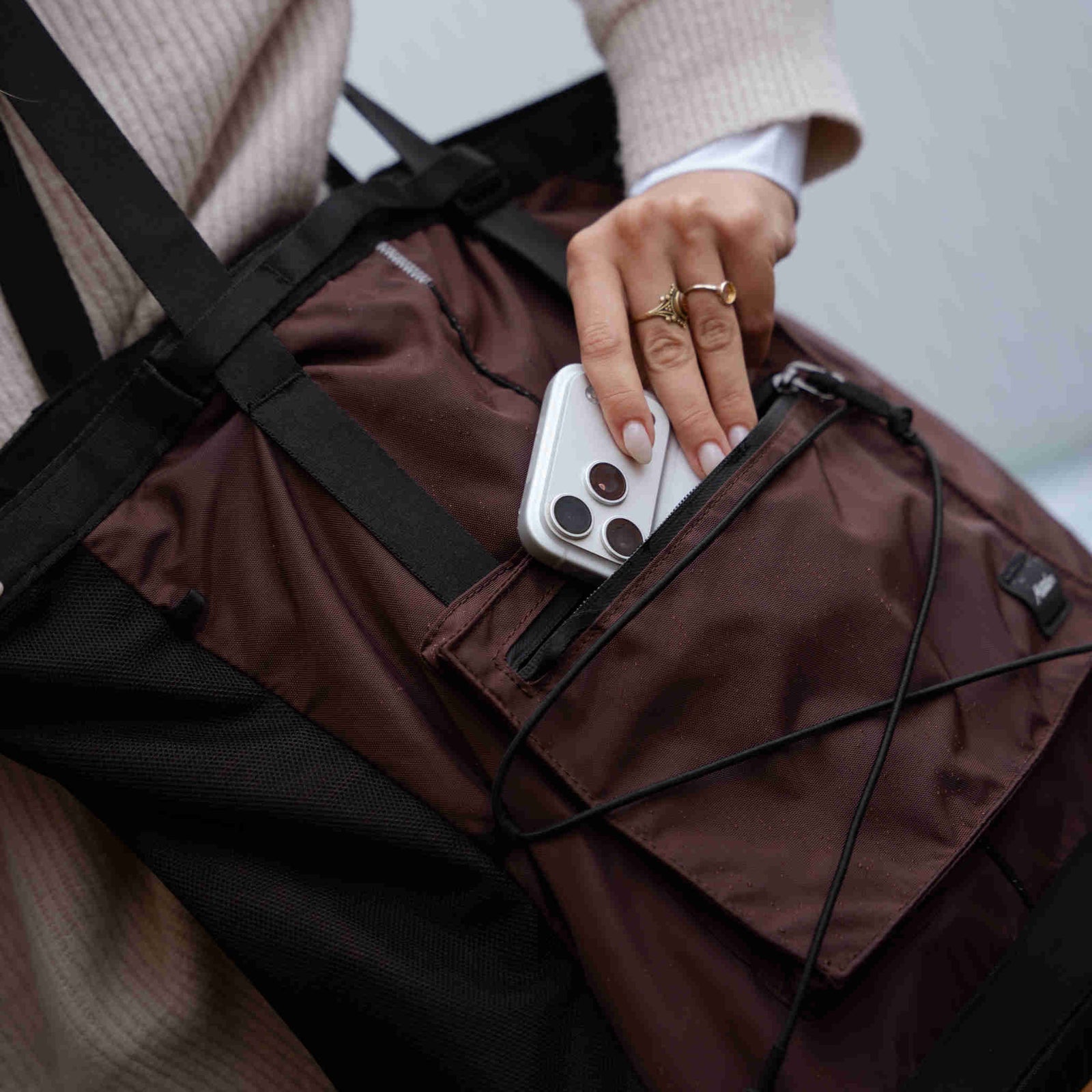 Pre-Order | 24L Tote Pack Matador MATTP24001R Tote Bags 24L / Garnet