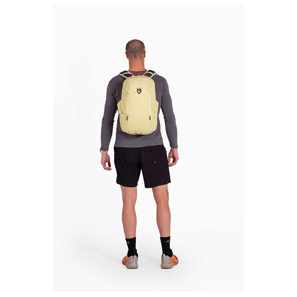 Resolve 15L NEMO Equipment 811666033000 Backpacks 15L / Smokey Olive
