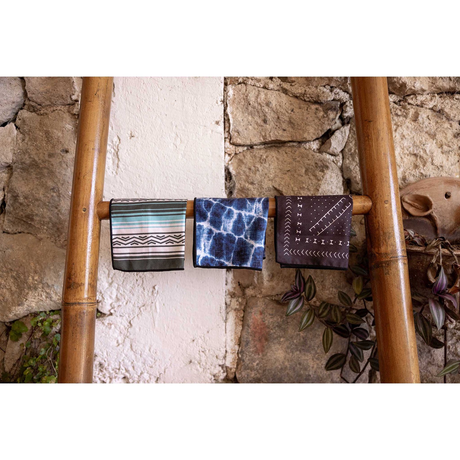 Tiny Towel 3-Pack Nomadix TT-3PAT-101 Travel Towels One Size / Patterns