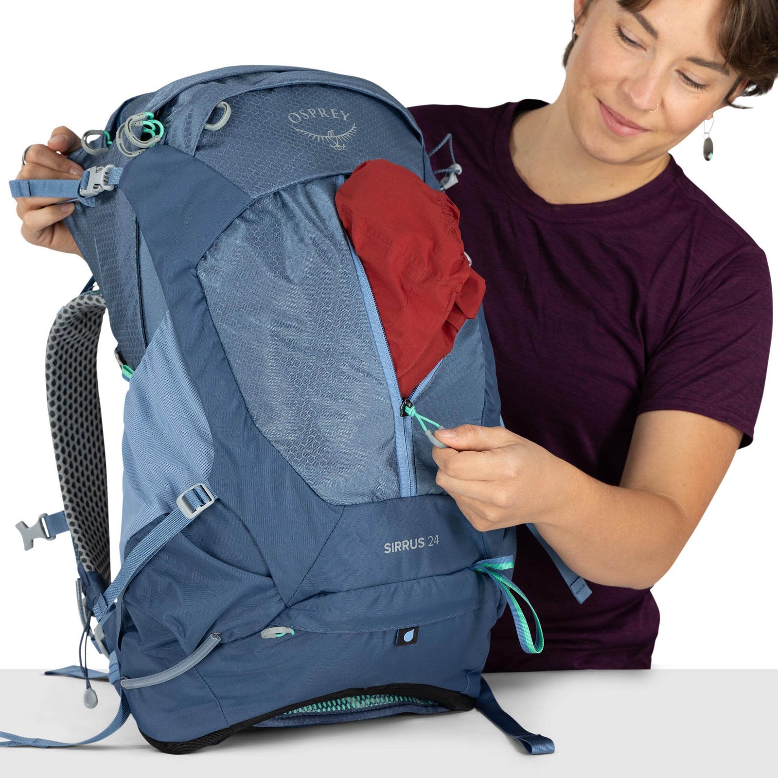 Sirrus 24 Osprey 10007516 Backpacks OS / Purple Dusk