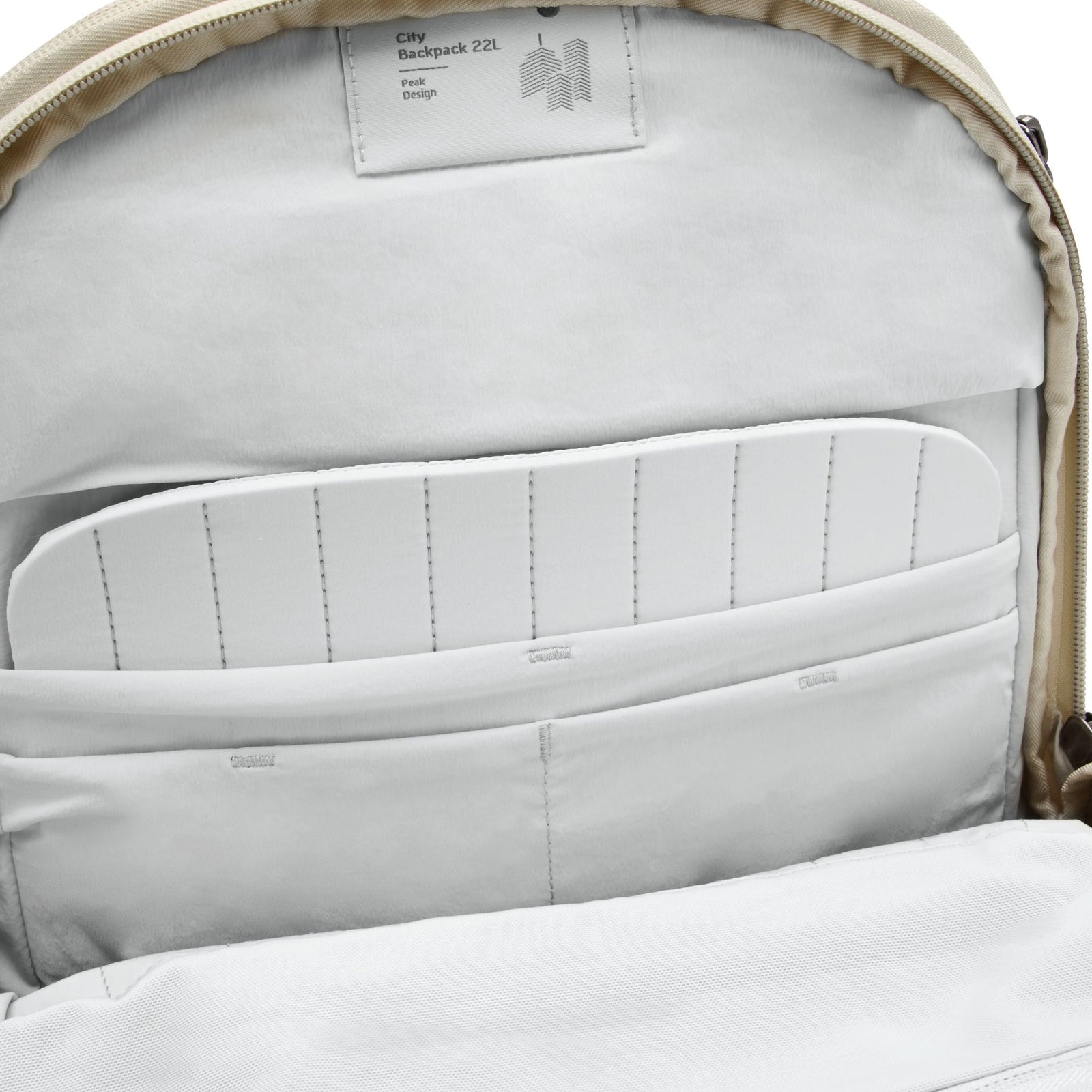 City Backpack 22L Peak Design BCBP-22-PE-1 Backpacks 22L / Moon