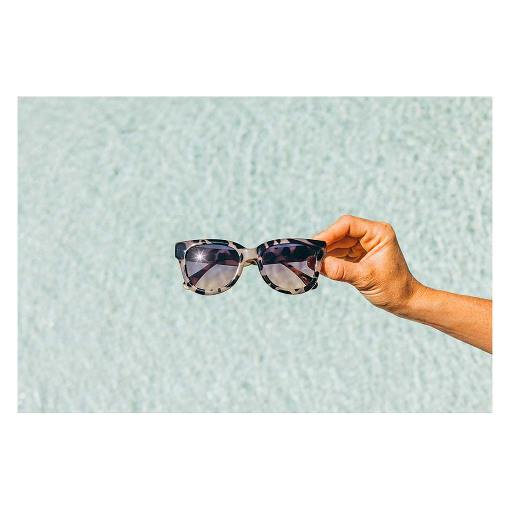Minette Sunski SUN-ME-DAG Sunglasses One Size / Tortoise Afterglow