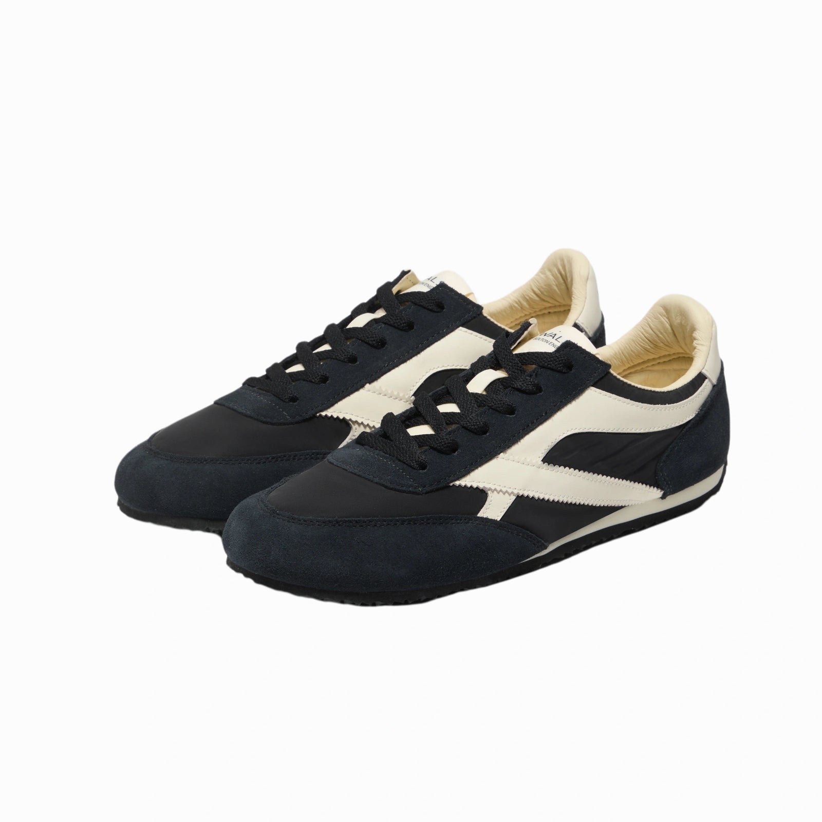 Gymmie Walsh Unisex Shoes