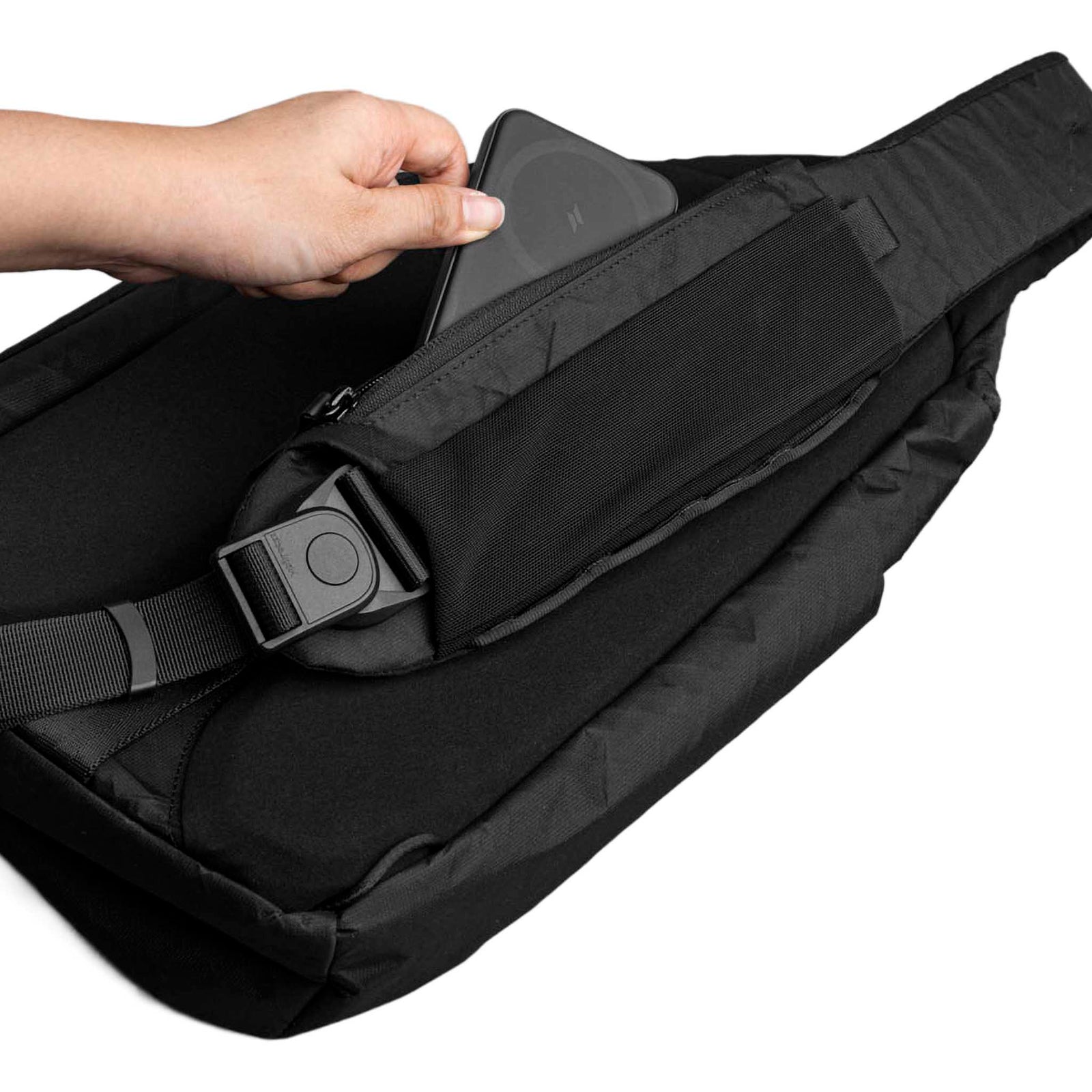Metro Crossbody | Left Shoulder