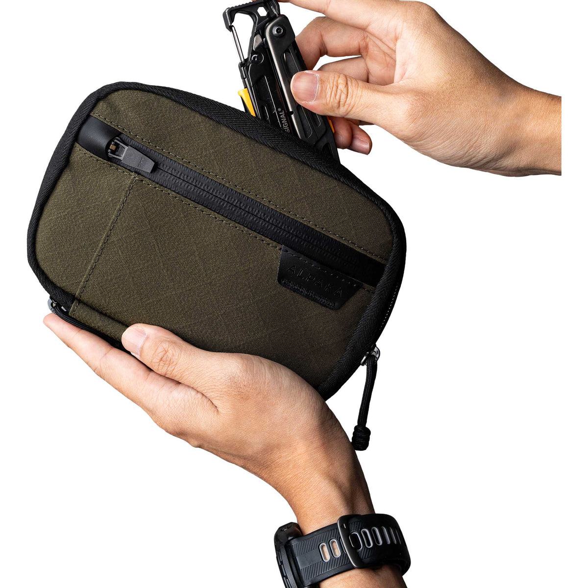 Admin Pouch Pro Alpaka AD010270522 Pouches 0.5L / Army Green | Axogrid 300D