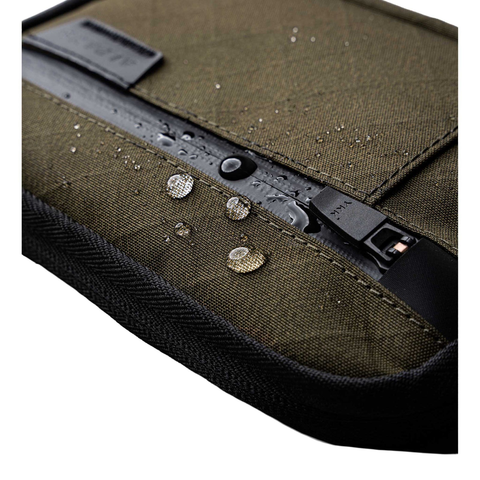 Admin Pouch Pro Alpaka AD010270522 Pouches 0.5L / Army Green | Axogrid 300D