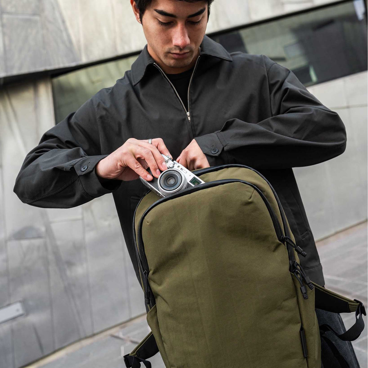 Bravo Backpack 23L Alpaka AA010610524 Backpacks 23L / Green | Axoflux 400D