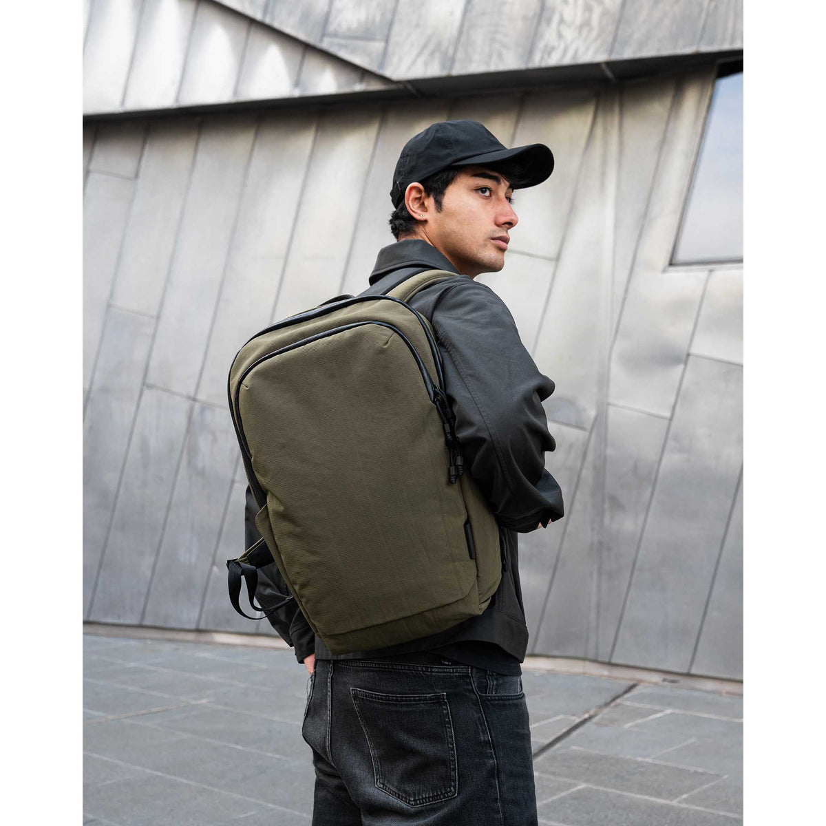 Bravo Backpack 23L Alpaka AA010610524 Backpacks 23L / Green | Axoflux 400D