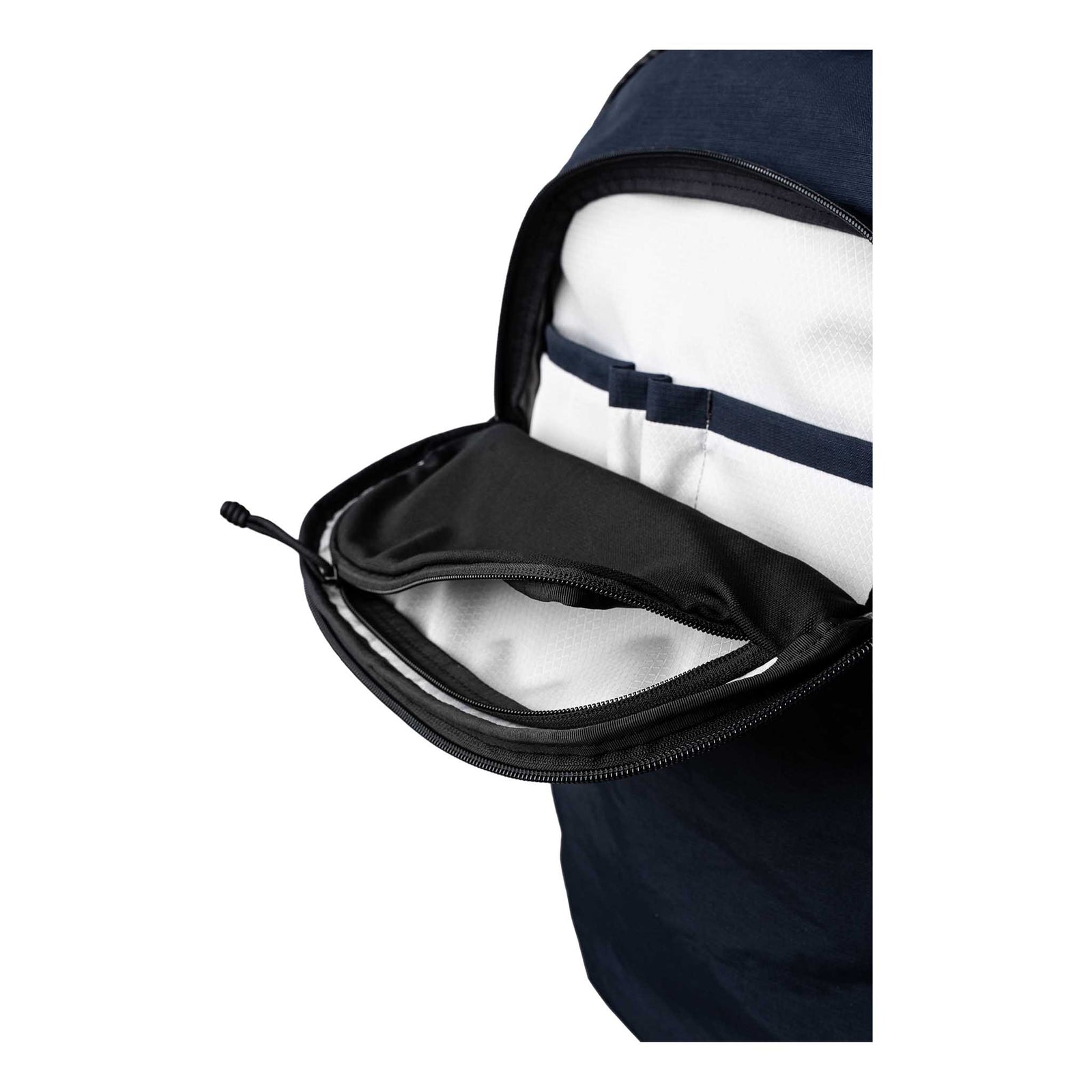Bravo Backpack 23L Alpaka AA010610624 Backpacks 23L / Moonlight Blue | Axoflux 400D