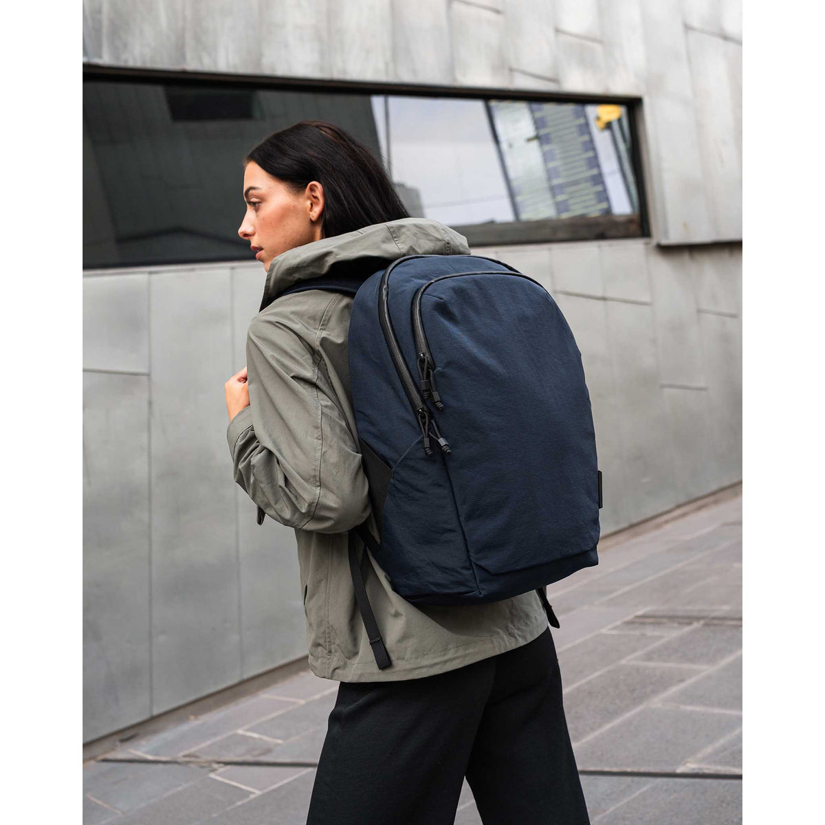 Bravo Backpack 23L Alpaka AA010610624 Backpacks 23L / Moonlight Blue | Axoflux 400D