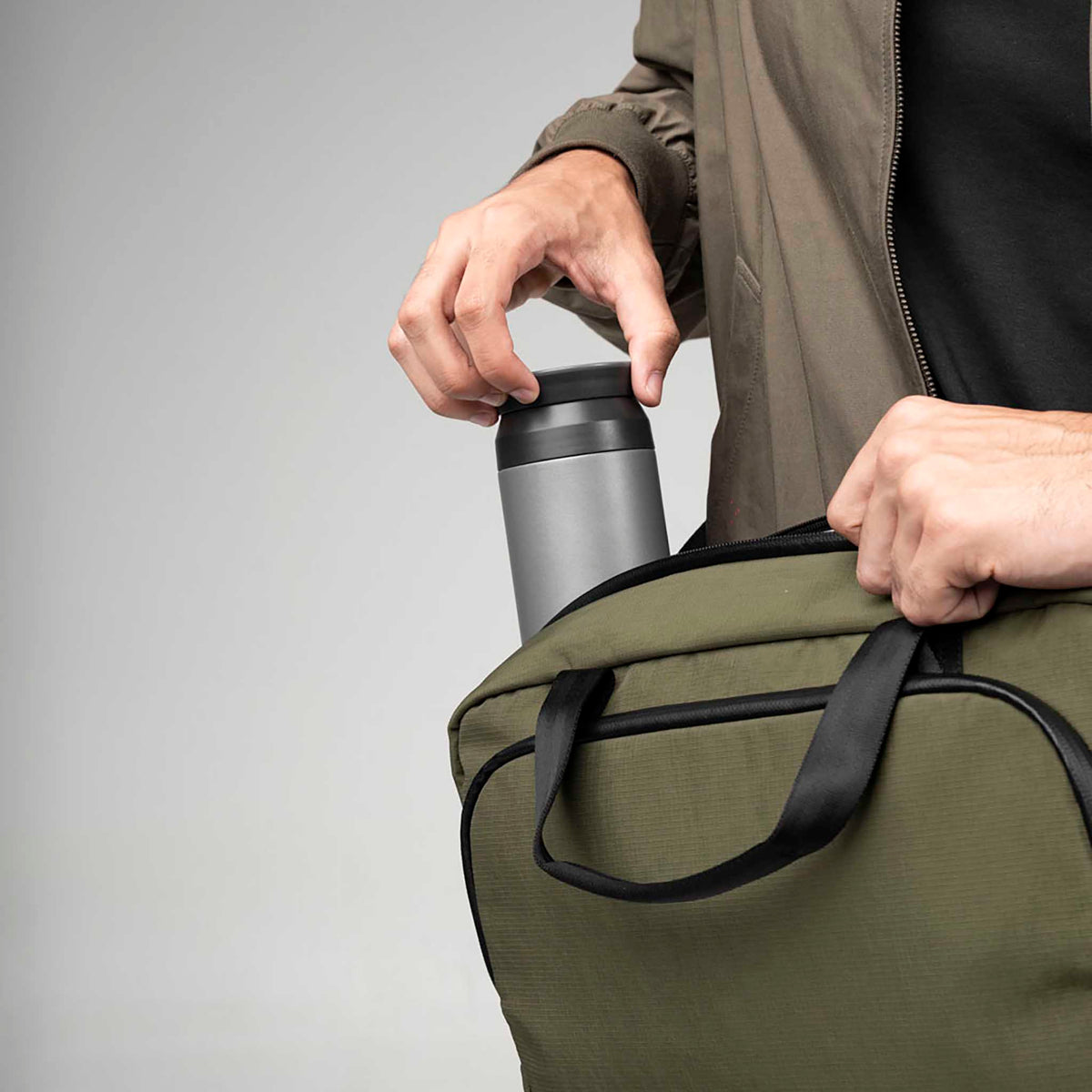 Bravo Brief | 14" Alpaka AA010910524 Briefcases 13L / Green Axoflux 400D Ripstop Nylon