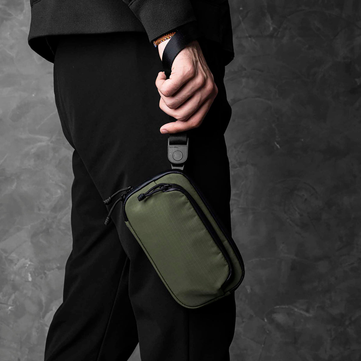 Bravo Passport Pouch Alpaka AD010990518 Wallets One Size / Green Axoflux 210D