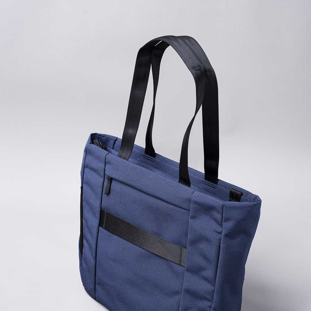 Bravo Tote Alpaka AA010370617 Sling Bags 14L / Blue | Axoflux 600D