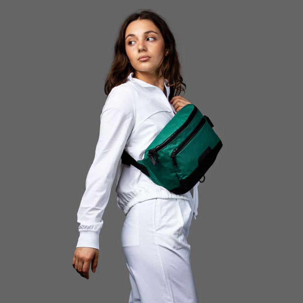 Bravo X Sling V2 Alpaka AA010101103 Sling Bags 6L / Cadmium Green | X-Pac VX21