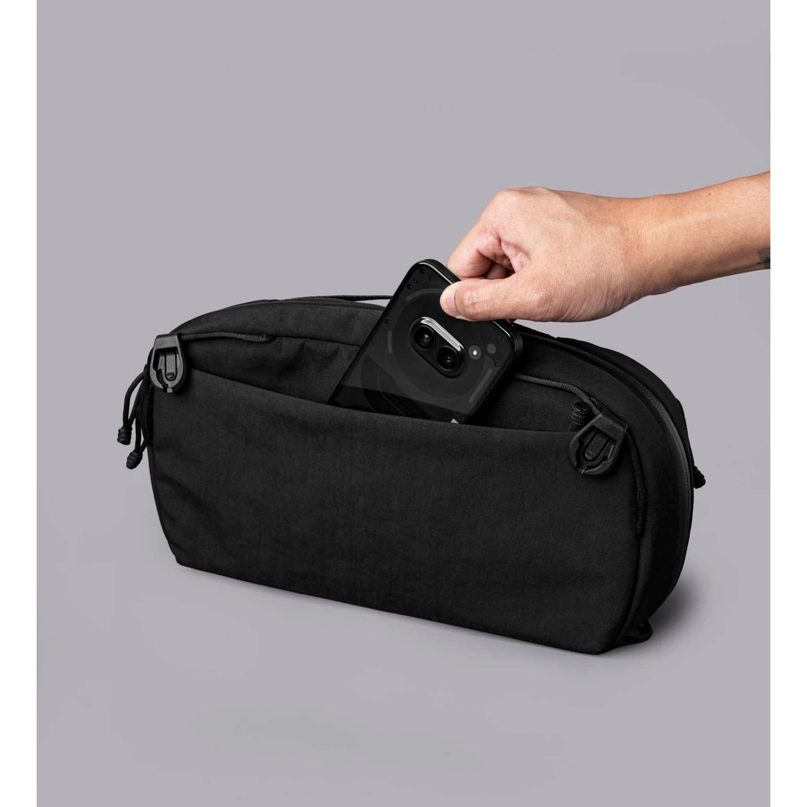 Eclipse Gaming Sling Alpaka AD010980131 Sling Bags One Size / Black | Axoflux 400D Washed Nylon