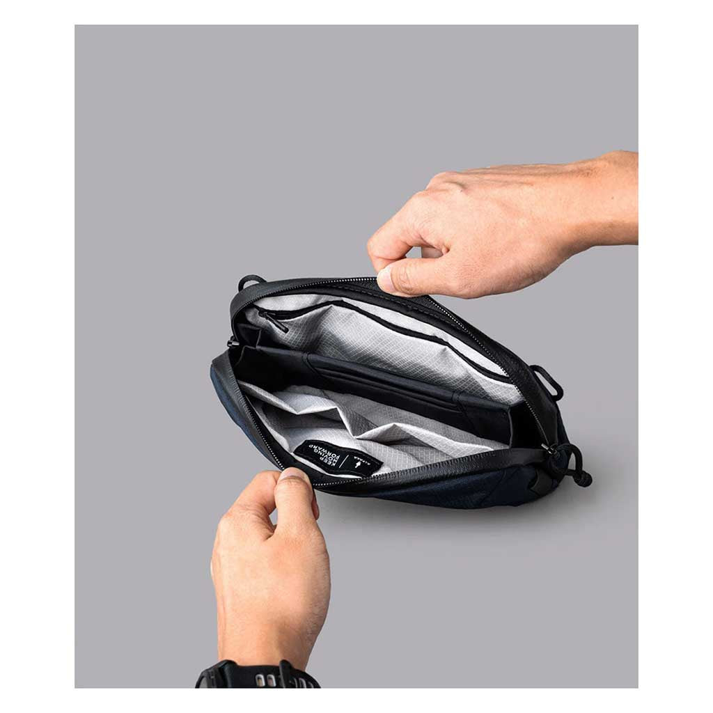 Flight Pouch Pro Alpaka AA010810624 Pouches 0.7L / Moonlight Blue | Axoflux 400D