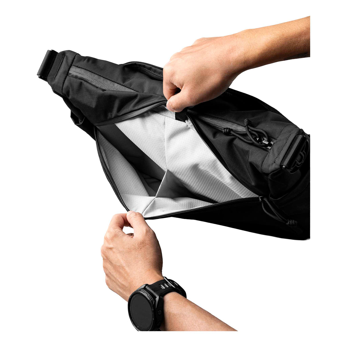 Flight Satchel Alpaka AD010860118 Satchels One Size / Black | Axoflux 210D